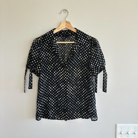 Theory Silk Dotted Short Sleeve Button Front Top Black P - Picture 2 of 9
